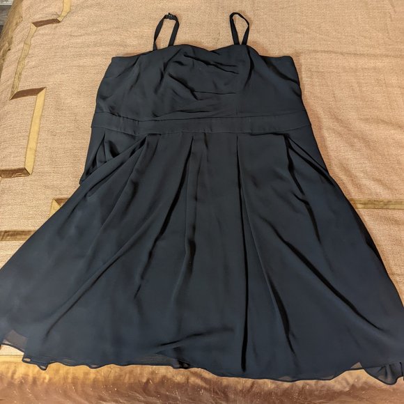 ❌SOLD❌  💕👗 Little Black Dress - Picture 2 of 7